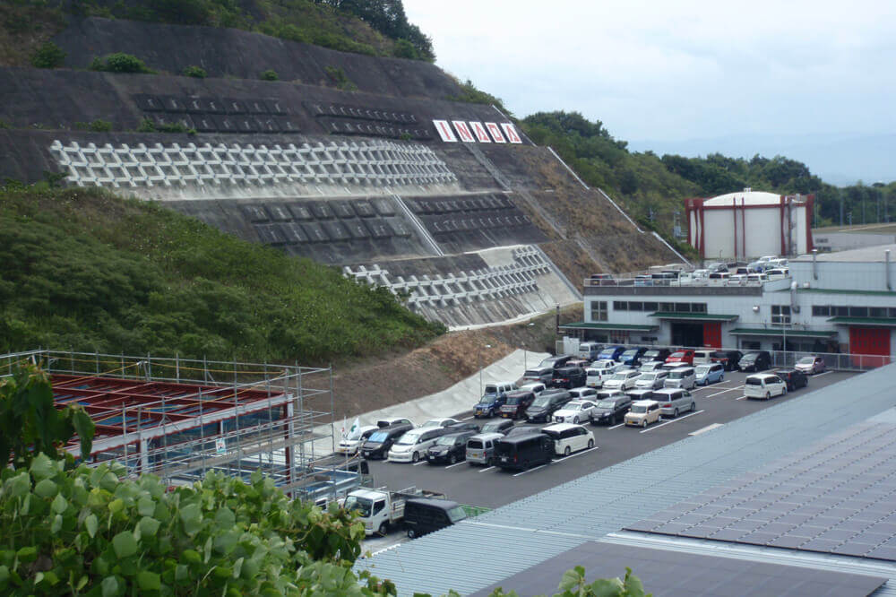陣山工業団地法面対策工事